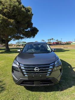 2026 Nissan X-TRAIL ST