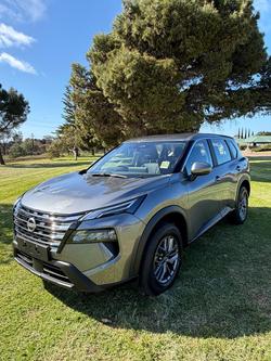 2026 Nissan X-TRAIL ST