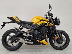 Triumph Street Triple RS Road