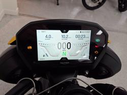 2027 Triumph STREET TRIPLE RS Road PHANTOM BLACK