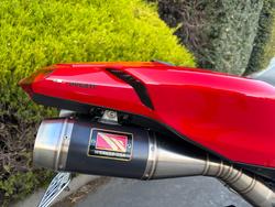 2011 DUCATI 848 EVO Red
