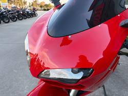 2011 DUCATI 848 EVO Red