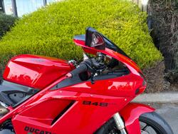 2011 DUCATI 848 EVO Red