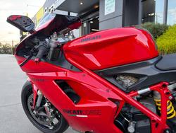 2011 DUCATI 848 EVO Red