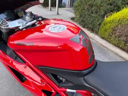 2011 DUCATI 848 EVO Red