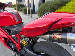 2011 DUCATI 848 EVO Red