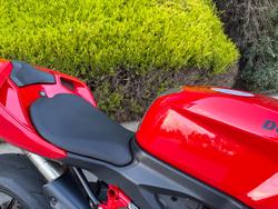 2011 DUCATI 848 EVO Red