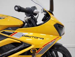 2026 Triumph DAYTONA 660 (LAMS) COSMIC YELLOW