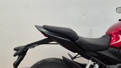 2025 Honda CB650RAC RED