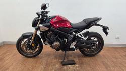 2025 Honda CB650RAC RED