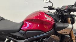 2025 Honda CB650RAC RED