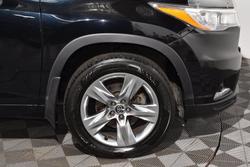 2016 Toyota Kluger Grande