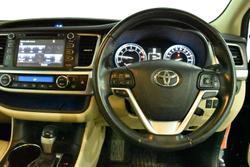 2016 Toyota Kluger Grande