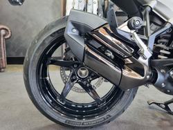 2026 BMW Motorrad R 1300 RS RACINGBLUE METALLIC