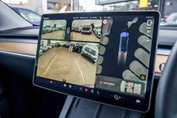 2025 Tesla Model Y Performance