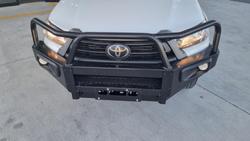 2023 Toyota Hilux SR