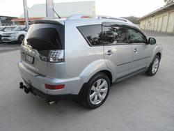 2010 Mitsubishi Outlander VR