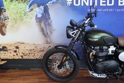 2024 TRIUMPH SCRAMBLER 900 STEALTH Green