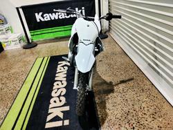 2027 KAWASAKI KLX110R MINI BIKE WHITE
