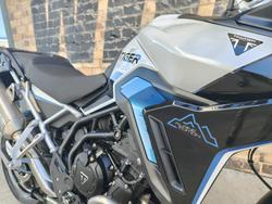 2027 TRIUMPH TIGER 900 ALPINE EDITION ROAD WHITE