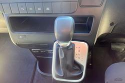 2022 Hyundai STARIA LOAD