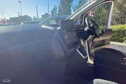 2022 Hyundai STARIA LOAD
