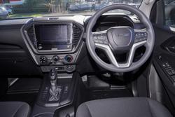 2026 Isuzu D-MAX SX
