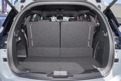 2025 Isuzu MU-X X-TERRAIN