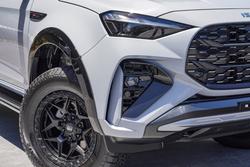 2025 Isuzu MU-X X-TERRAIN