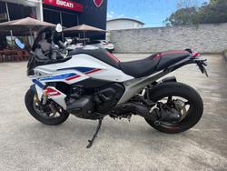 2026 BMW R 1300 RS Performance