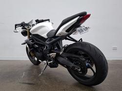 2014 Triumph STREET TRIPLE 660 White