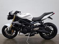 2014 Triumph STREET TRIPLE 660 White