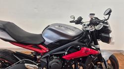 2014 Triumph STREET TRIPLE R GREY