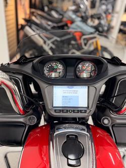 2020 INDIAN CHALLENGER LIMITED Black