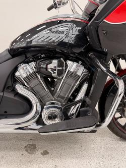 2020 INDIAN CHALLENGER LIMITED Black