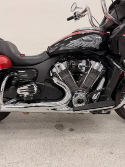 2020 INDIAN CHALLENGER LIMITED Black