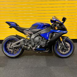 Yamaha YZF-R1