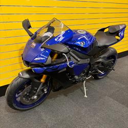 2016 Yamaha YZF-R1 Blue