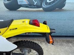2004 Suzuki DR-Z250 Yellow