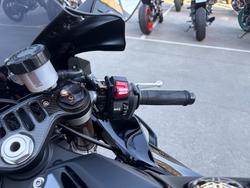 2025 Yamaha YZF-R1 Grey