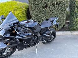 2025 Yamaha YZF-R1 Grey