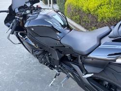 2025 Yamaha YZF-R1 Grey