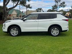 2023 Mitsubishi Outlander LS ZM MY24 White