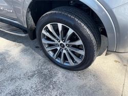 2025 FORD EVEREST PLATINUM (4WD)