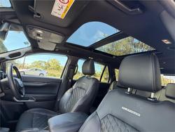 2025 FORD EVEREST PLATINUM (4WD)