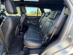 2025 FORD EVEREST PLATINUM (4WD)