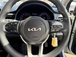 2022 KIA STONIC S