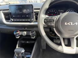 2022 KIA STONIC S