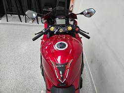 2025 Suzuki GSX-R1000R