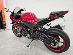2025 Suzuki GSX-R1000R
